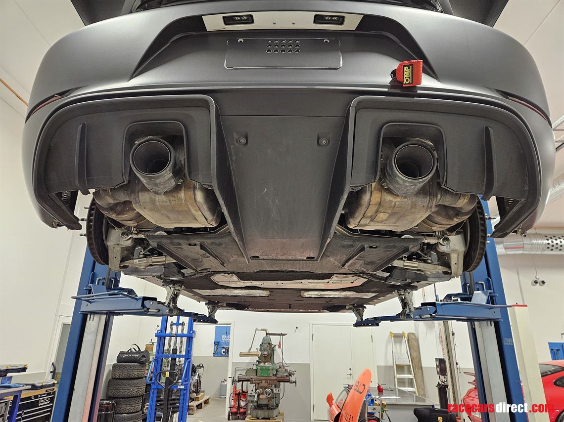 porsche-718-cayman-gt4-clubsport-competition