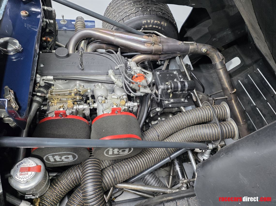 chevron-b16---bmw-m10-engine