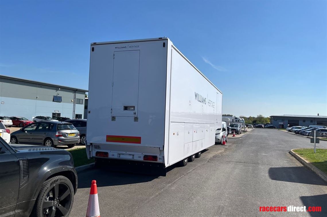 ex-williams-f1-trailer