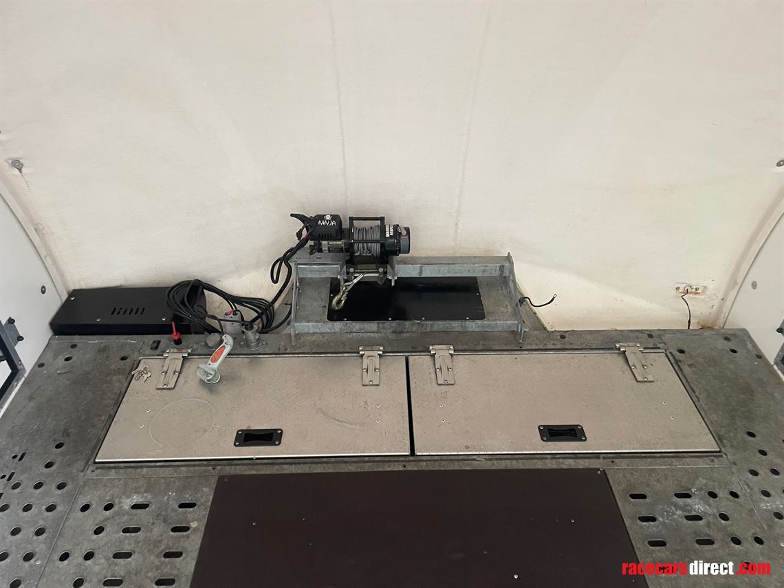 used-brian-james-6m-x-235m-rt6-trailer