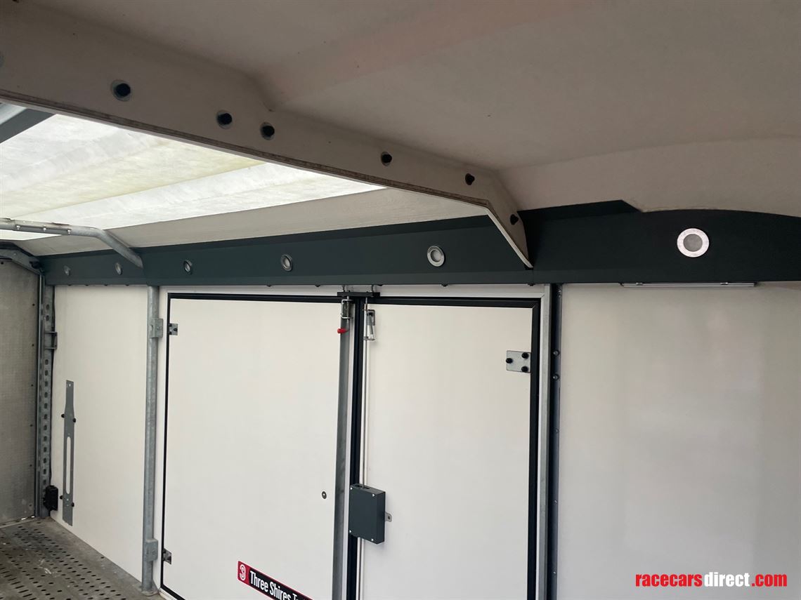 used-brian-james-6m-x-235m-rt6-trailer