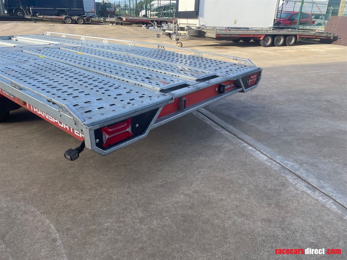 brian-james-t-transport-trailer