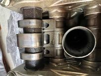 honda-s2000-f20c-engine-and-gearbox