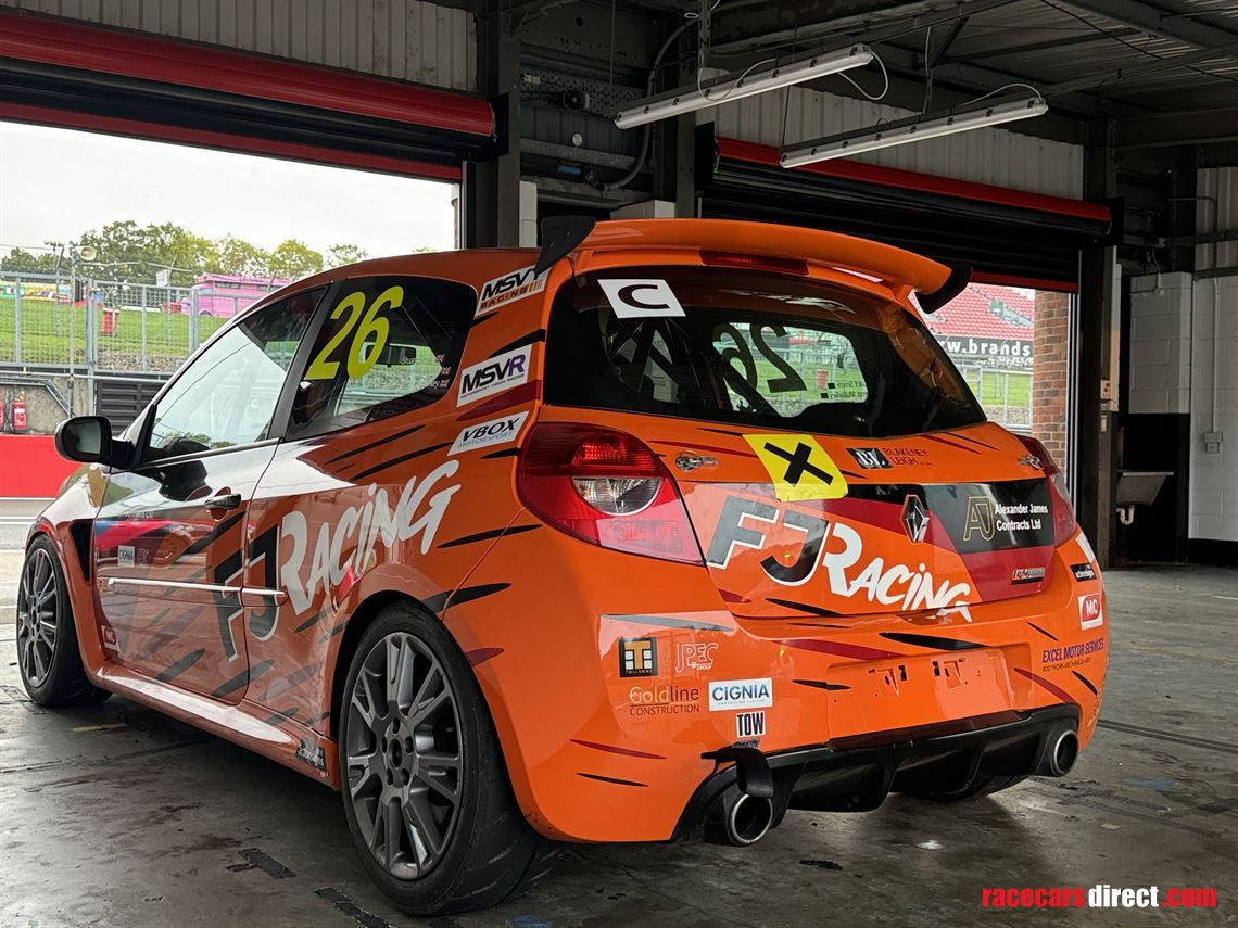 renault-clio-rs200