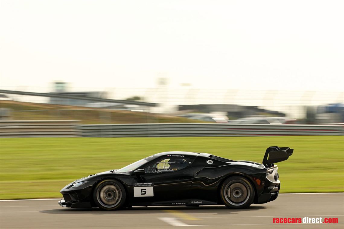 2024-ferrari-296-challenge