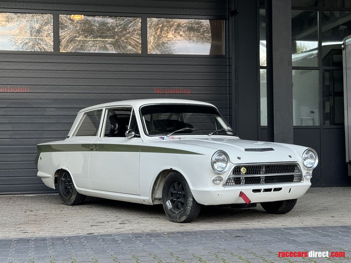 lotus-cortina-fia-htp-period-history