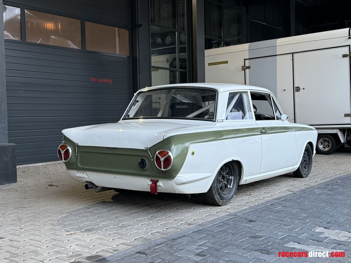 lotus-cortina-fia-htp-period-history