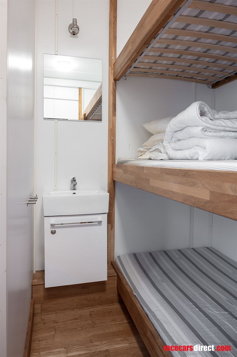 racetrailer---double-deck-with-kitchen-and-be