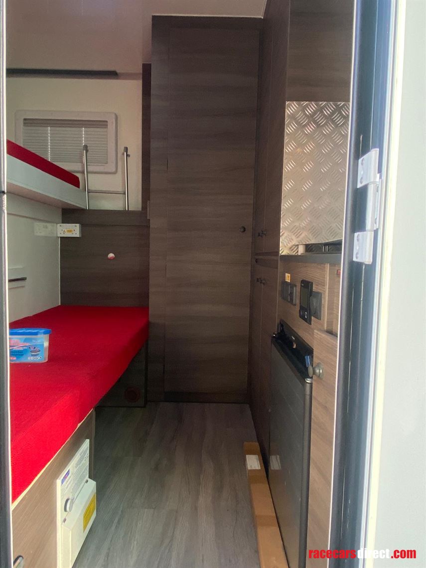 turatello-f35-racecar-transport-and-accommoda