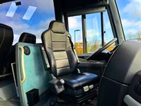 race-team-transporter