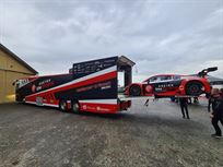 race-team-transporter