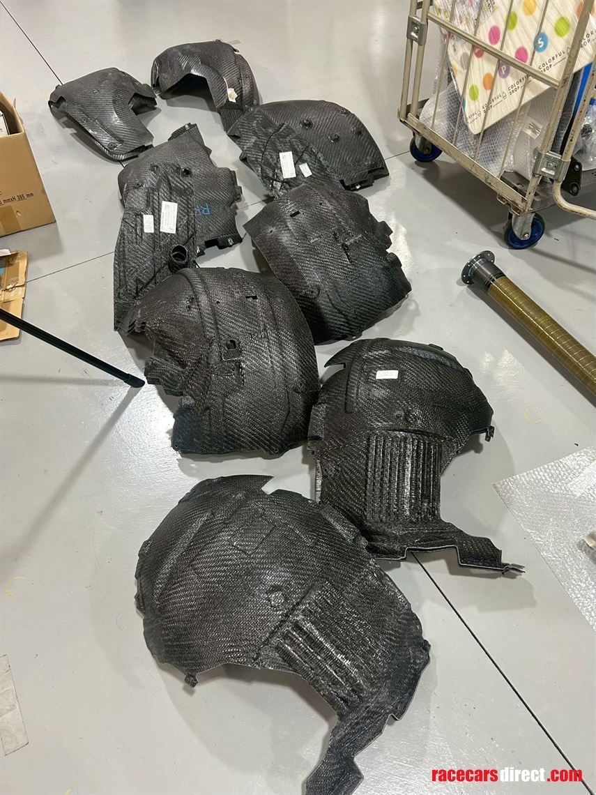 2020-mercedes-amg-gt4-evo