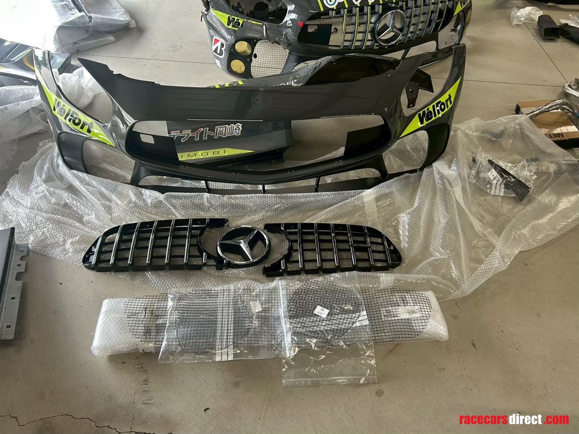 2020-mercedes-amg-gt4-evo