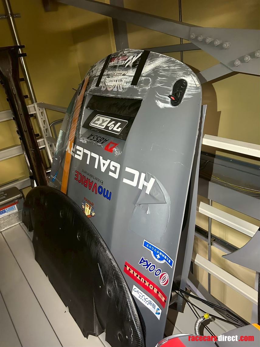 2020-mercedes-amg-gt4-evo