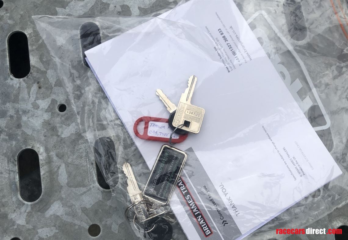 brian-james-a4-transporter-125-2102