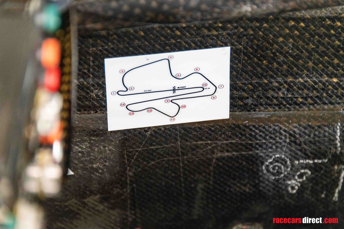 formula-1-caterham-ct01-2012---ex-petrov