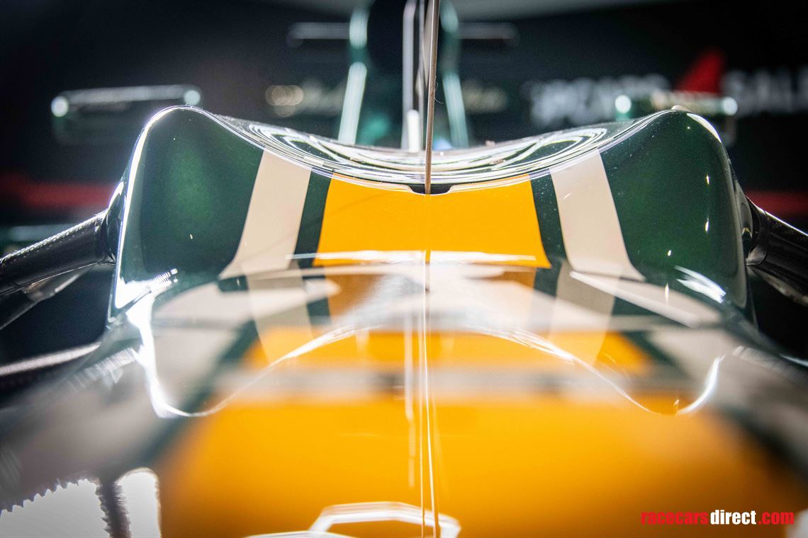 formula-1-caterham-ct01-2012---ex-petrov