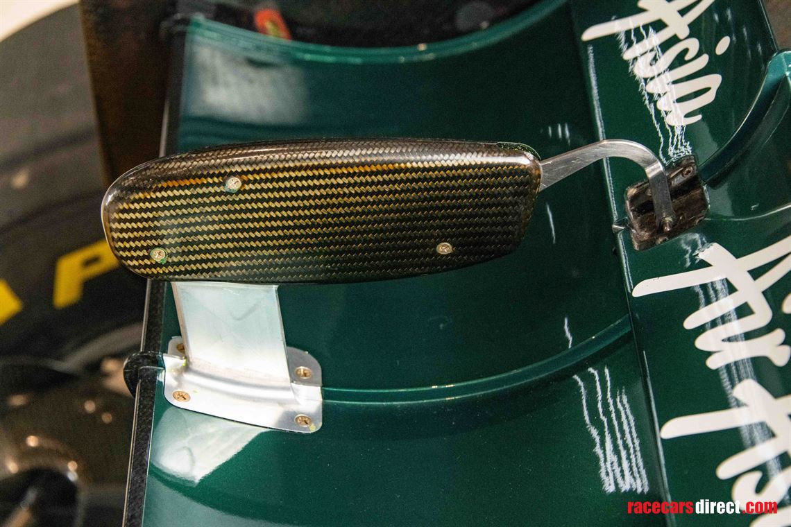 formula-1-caterham-ct01-2012---ex-petrov