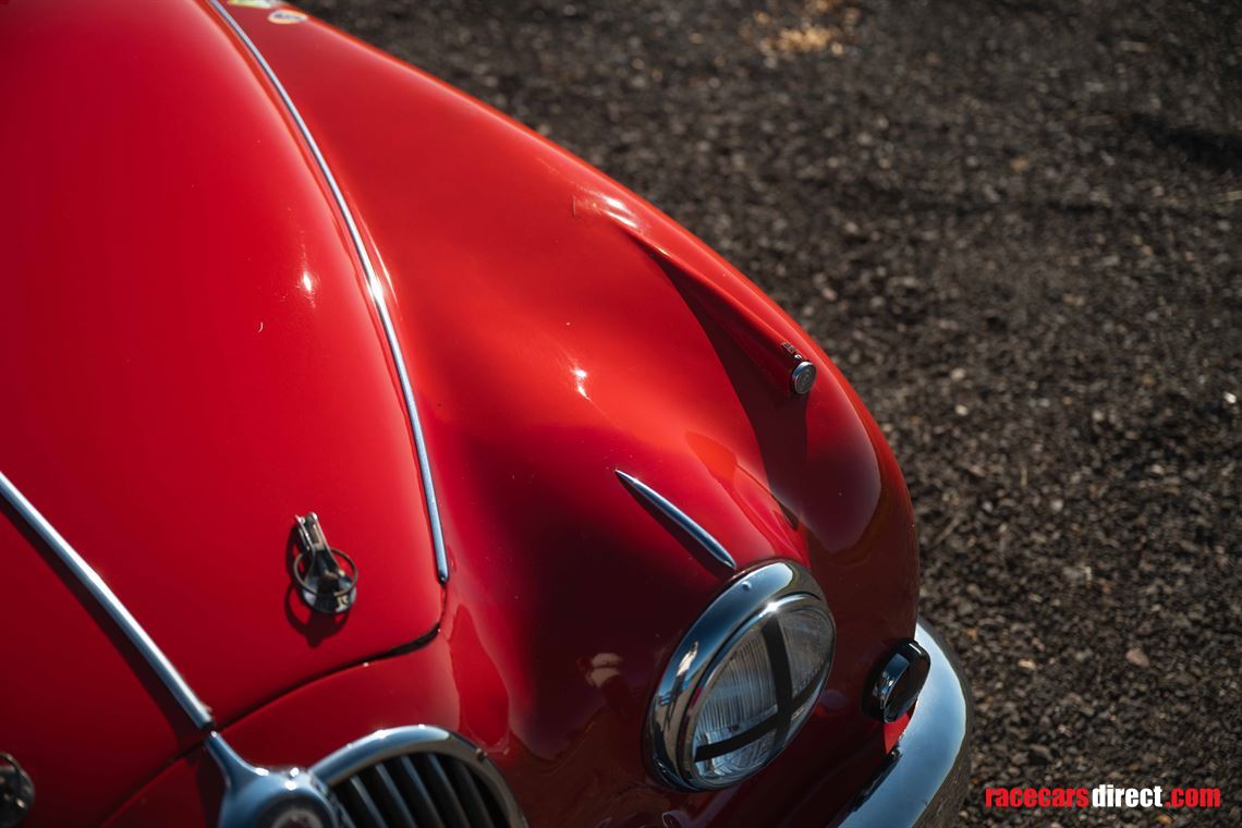 jaguar-mk-2-race-car---fia-htp