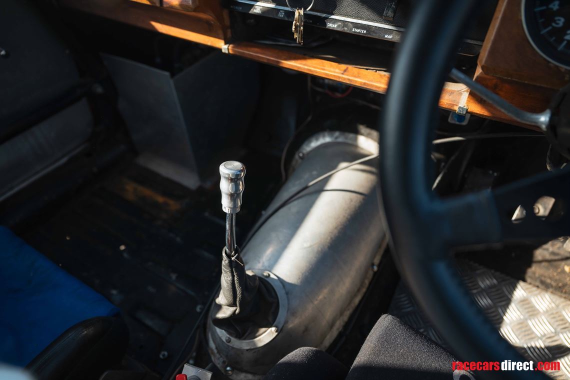 jaguar-mk-2-race-car---fia-htp