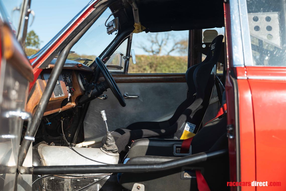 jaguar-mk-2-race-car---fia-htp