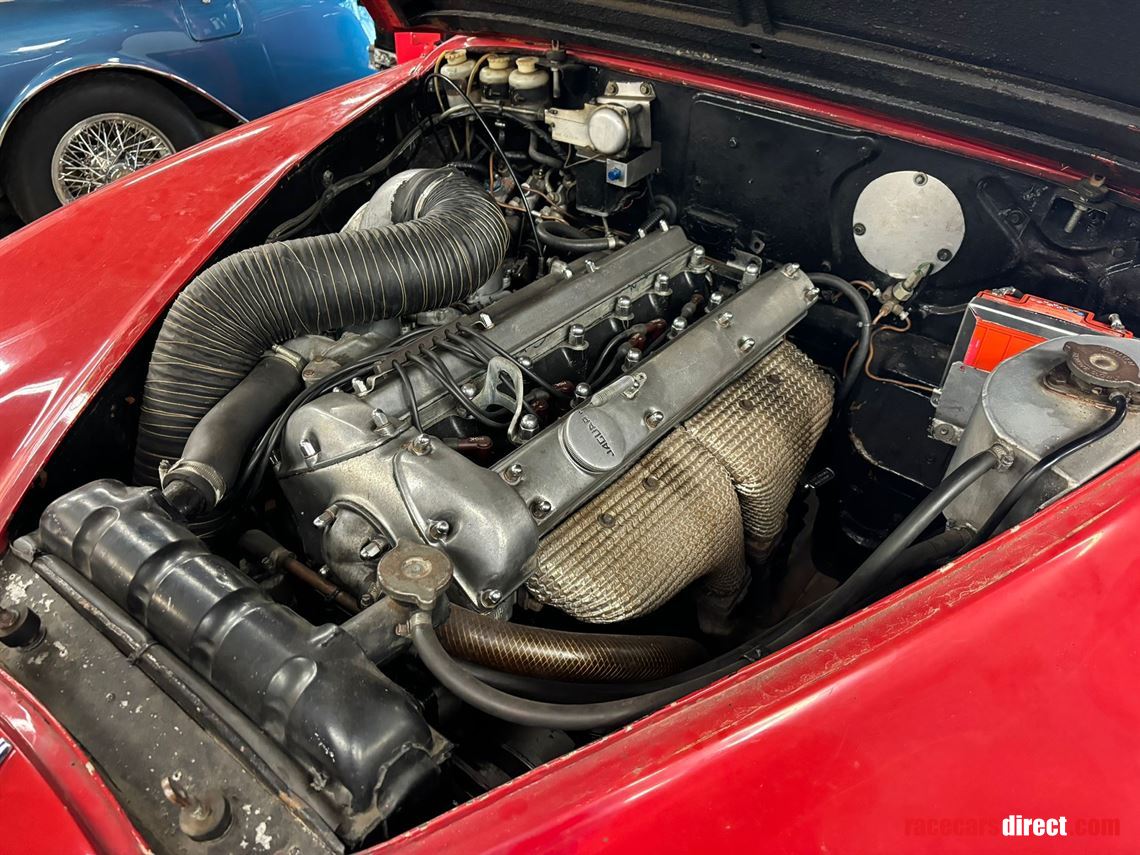 jaguar-mk-2-race-car---fia-htp