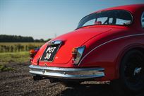 jaguar-mk-2-race-car---fia-htp