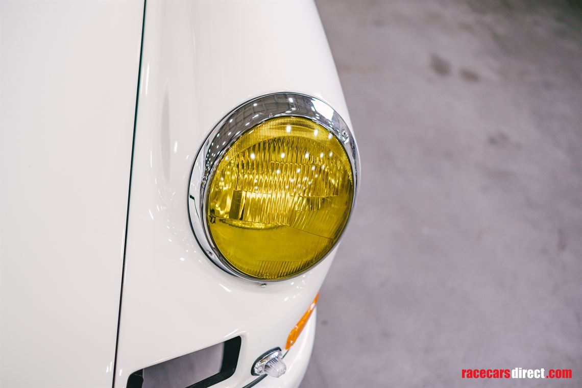 1967-porsche-911r-tribute