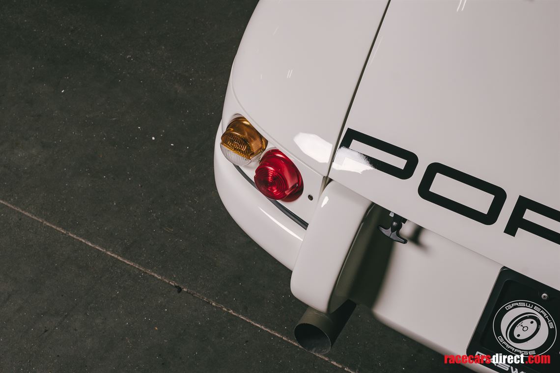 1967-porsche-911r-tribute