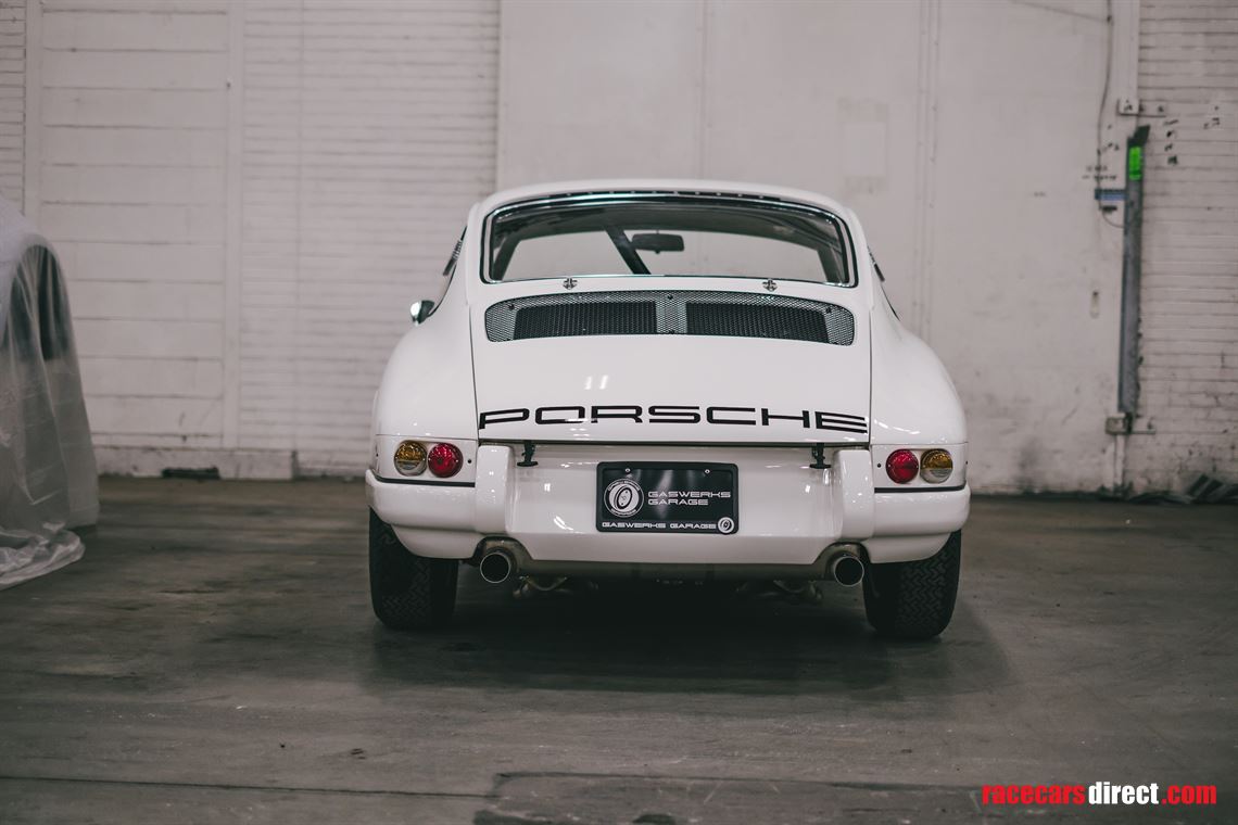 1967-porsche-911r-tribute
