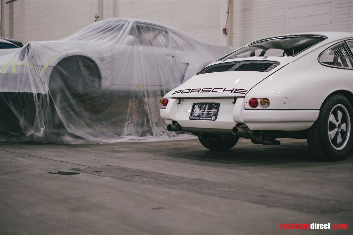 1967-porsche-911r-tribute