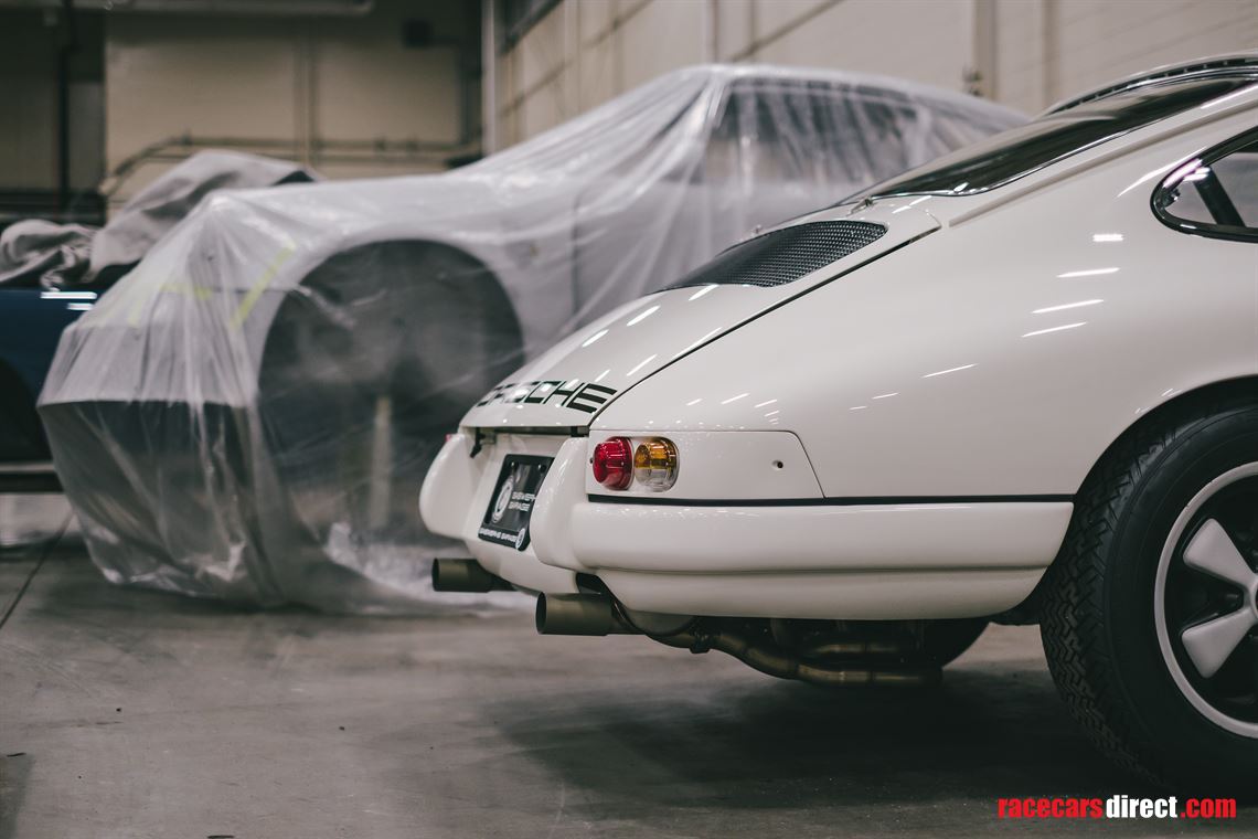 1967-porsche-911r-tribute