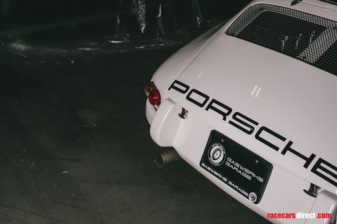 1967-porsche-911r-tribute