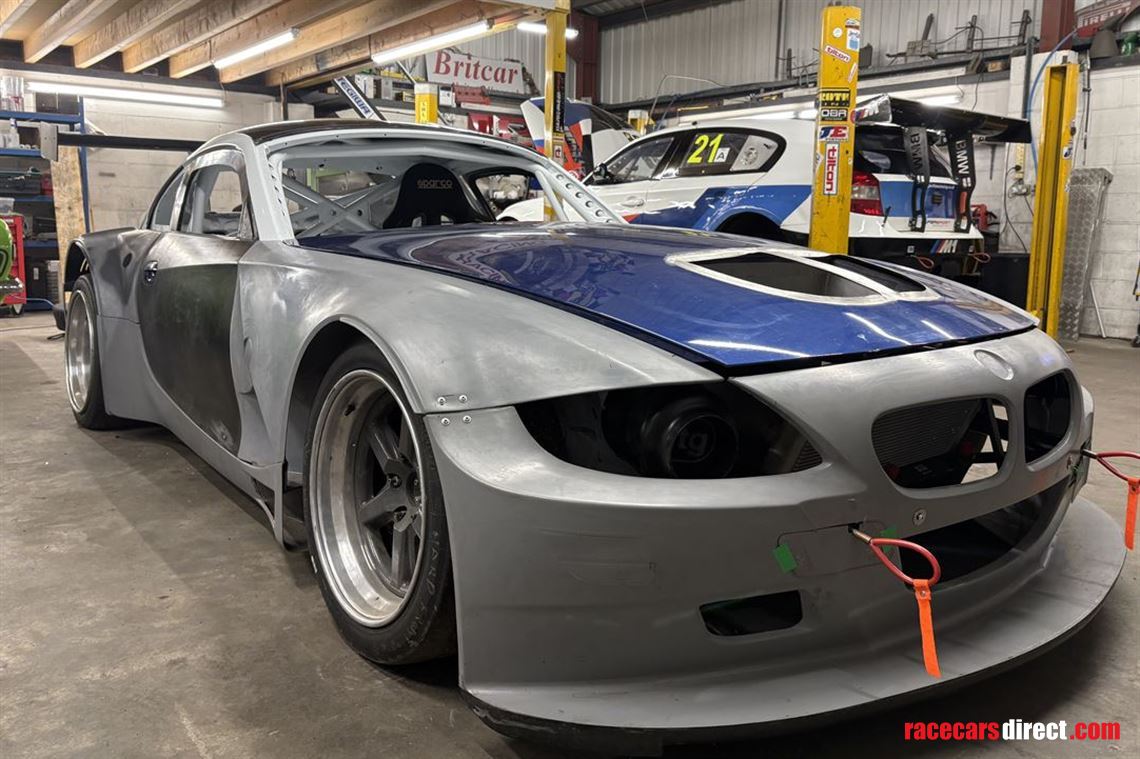 bmw-z4-gtr-v10-engine-sequential-gearbox-flos