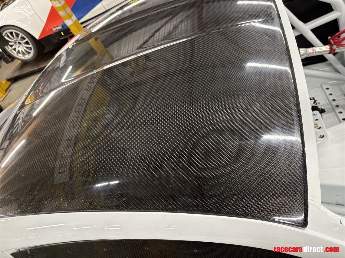 bmw-z4-gtr-v10-engine-sequential-gearbox-flos