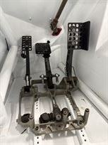 bmw-z4-gtr-v10-engine-sequential-gearbox-flos