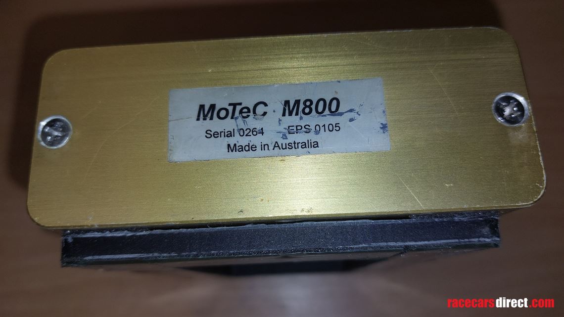 motec-m880-ecu