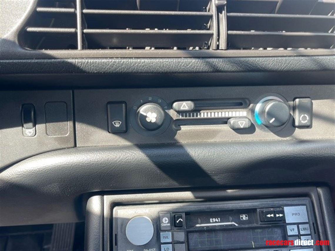 porsche-944-turbo-cup