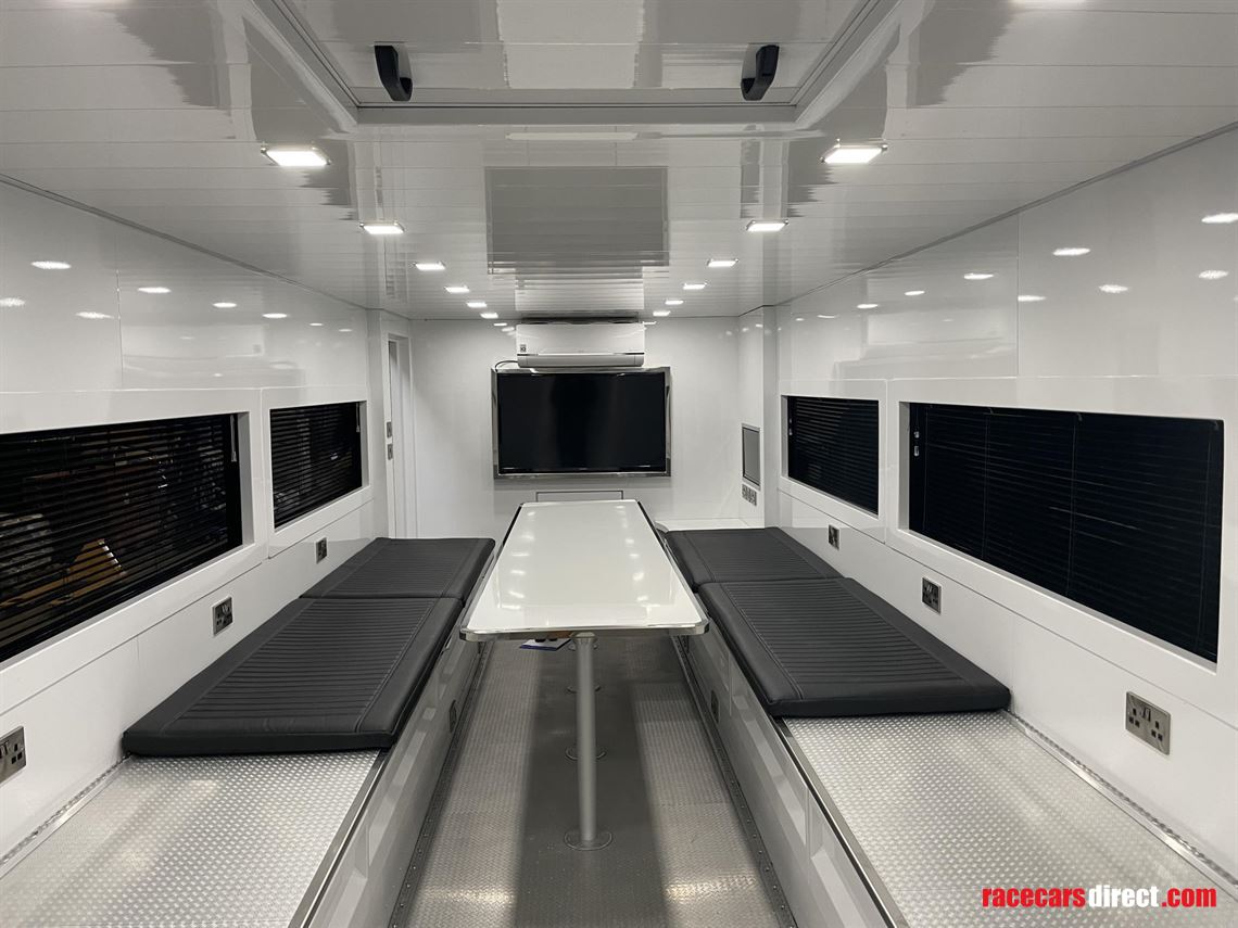 3-car-transporter-with-twin-slide-out-pods