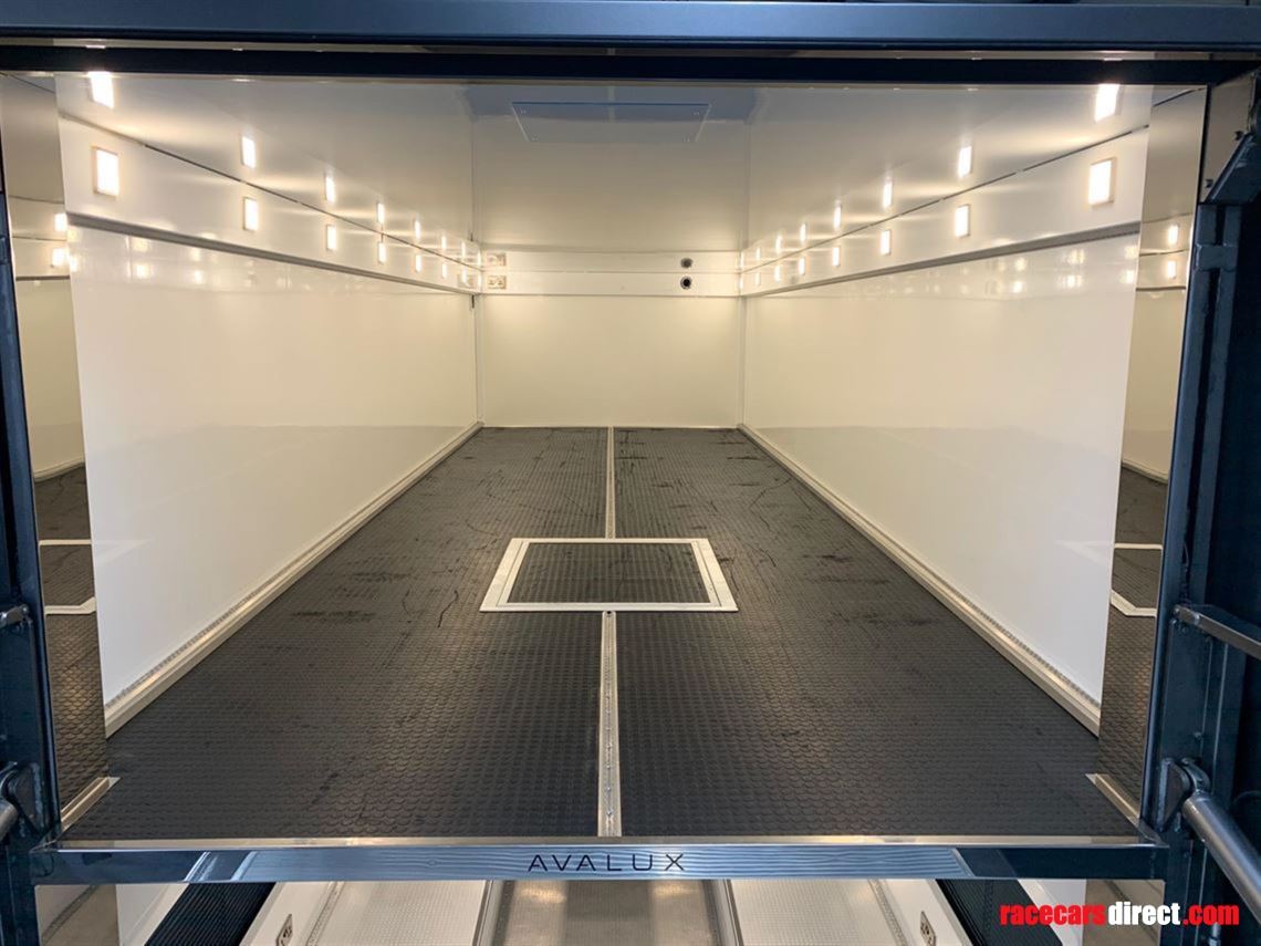 3-car-transporter-with-twin-slide-out-pods