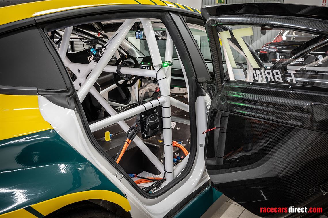 3-x-tesla-model-3-stcc-epwr