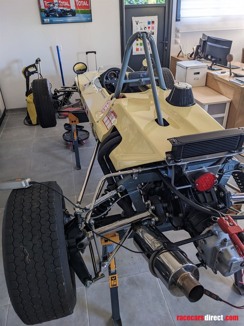 lola-historic-formula-ford-t200-1970