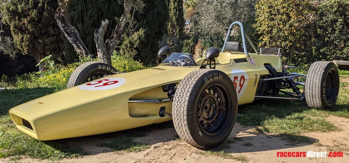 lola-historic-formula-ford-t200-1970