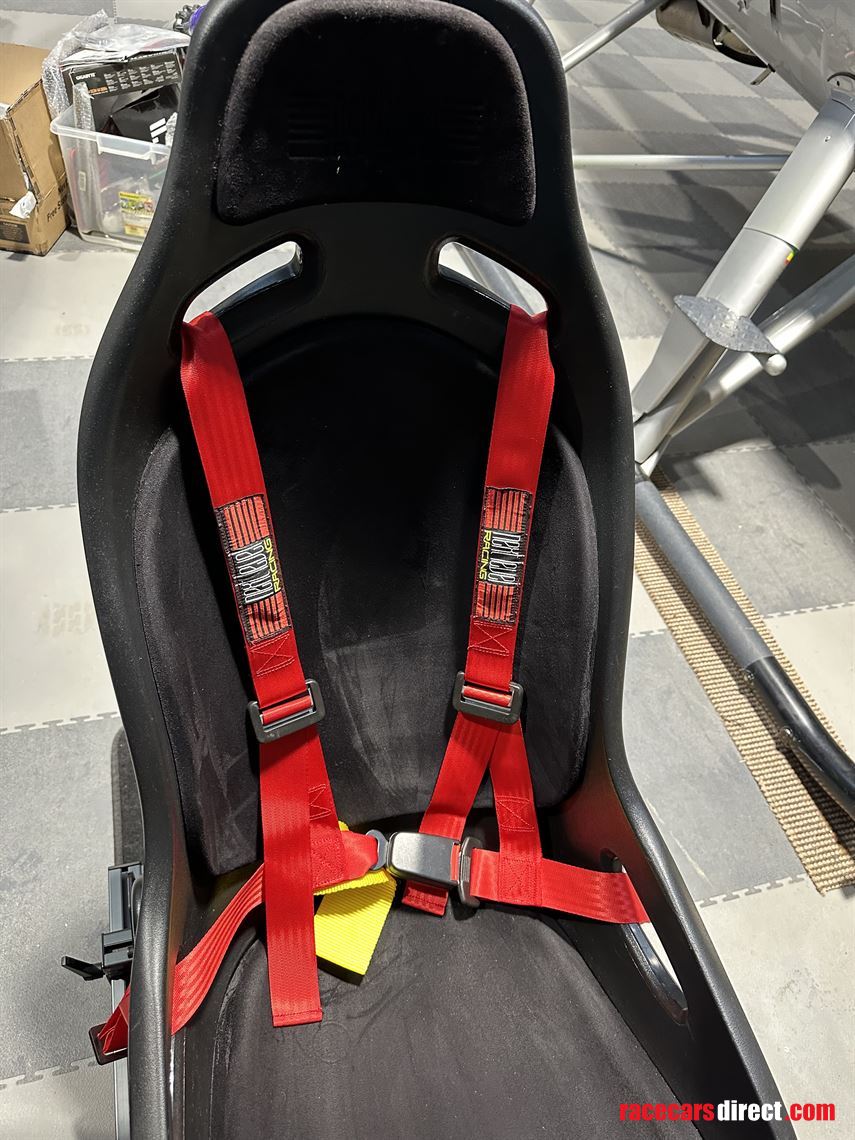 fanatec-elite-series-simulator