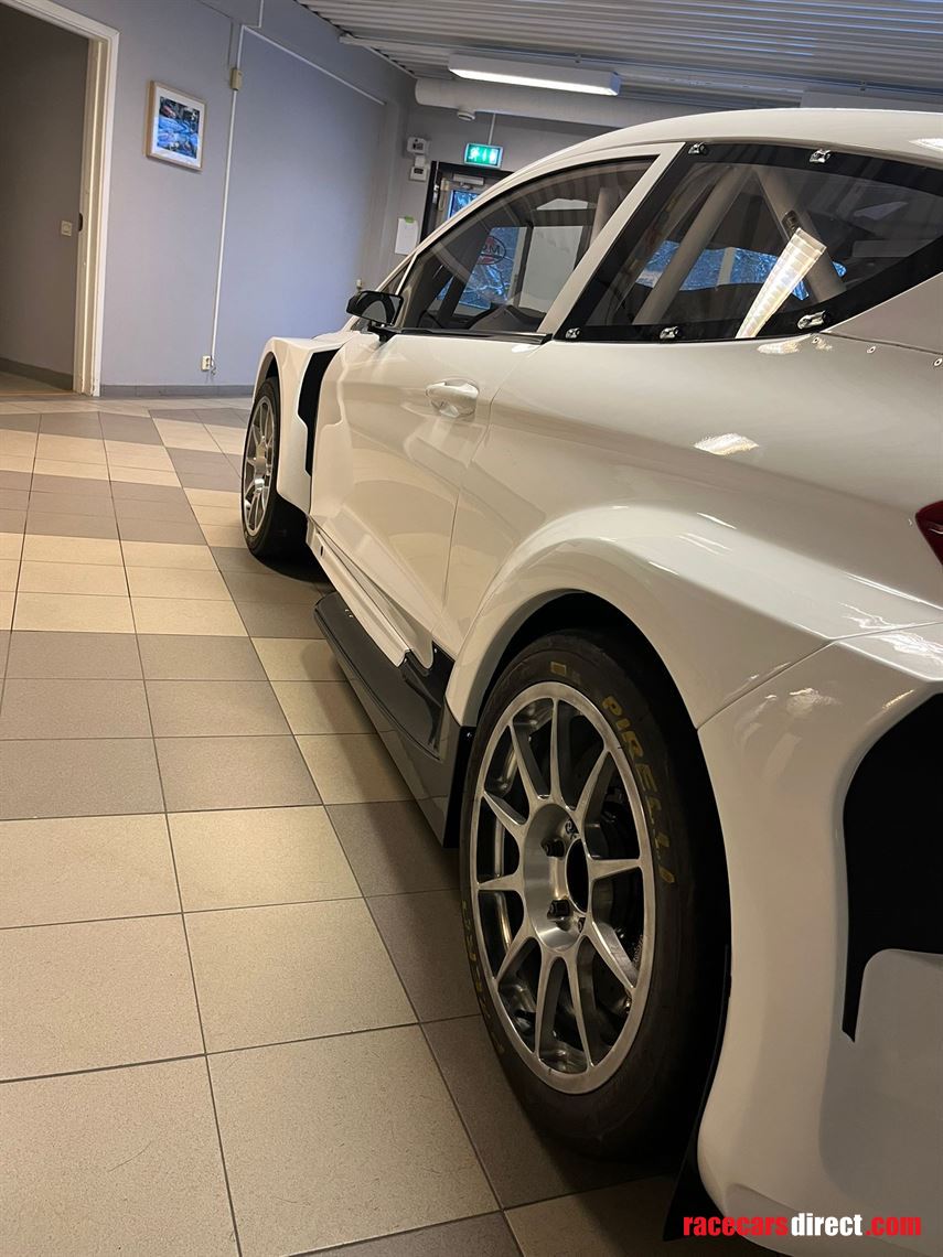 ford-fiesta-st-mk8-custom-built-by-olsbergs-m