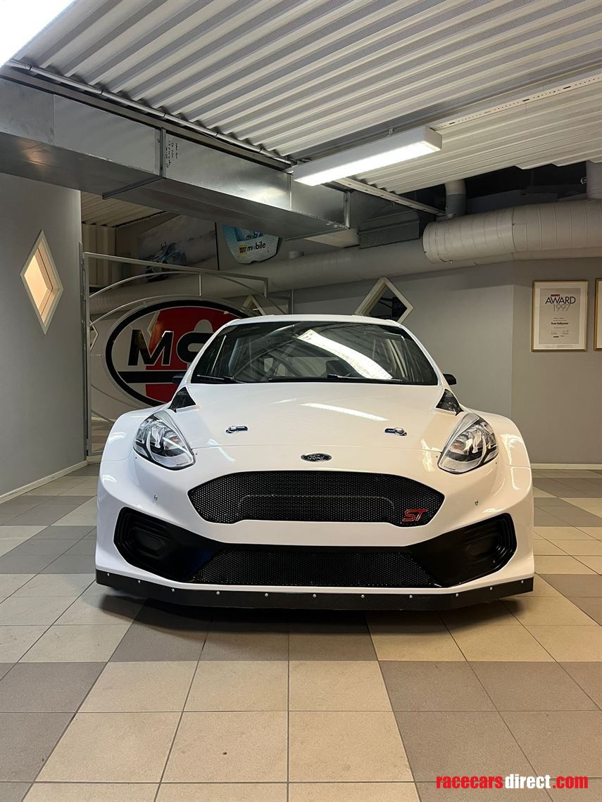 ford-fiesta-st-mk8-custom-built-by-olsbergs-m