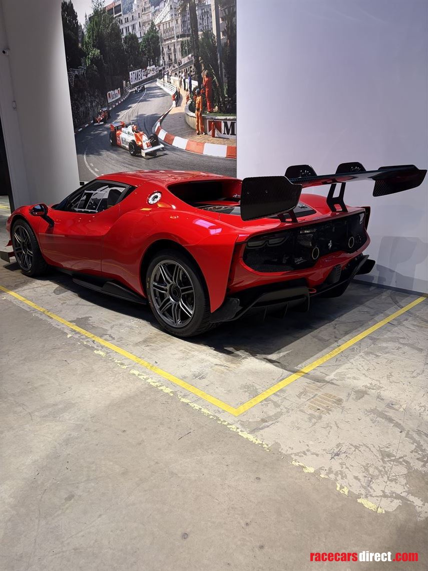 ferrari-296-challenge-brand-new-0-km-2025