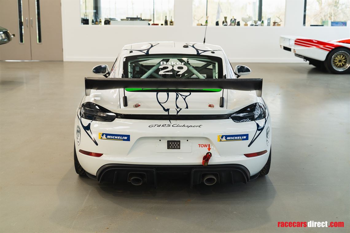 2025-porsche-gt4rs-clubsport