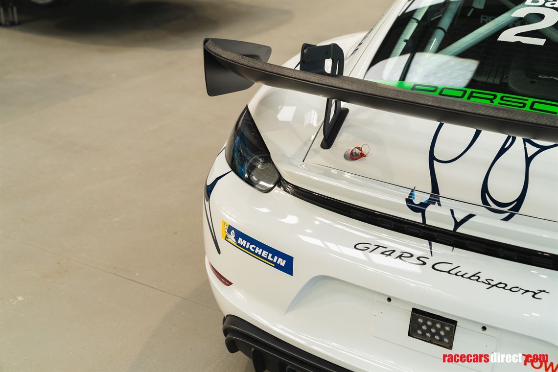 2025-porsche-gt4rs-clubsport