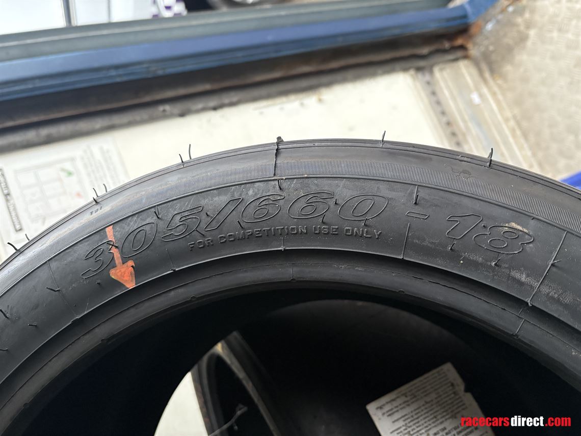 pirelli-slicks-305660x18-new-unused